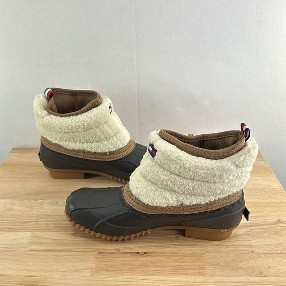 Tommy Hilfiger Roana Duck Boots- Dark Brown- Size 7 M (Medium)- NIB - Picture 6 of 9